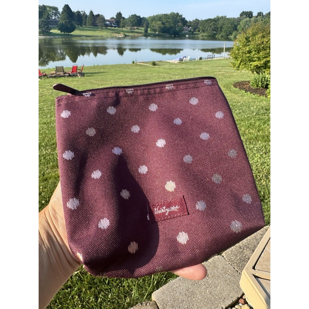 Thirty-One Small Zipper Pouch–Twinkling Plum Pattern 🛍️ EUC 31